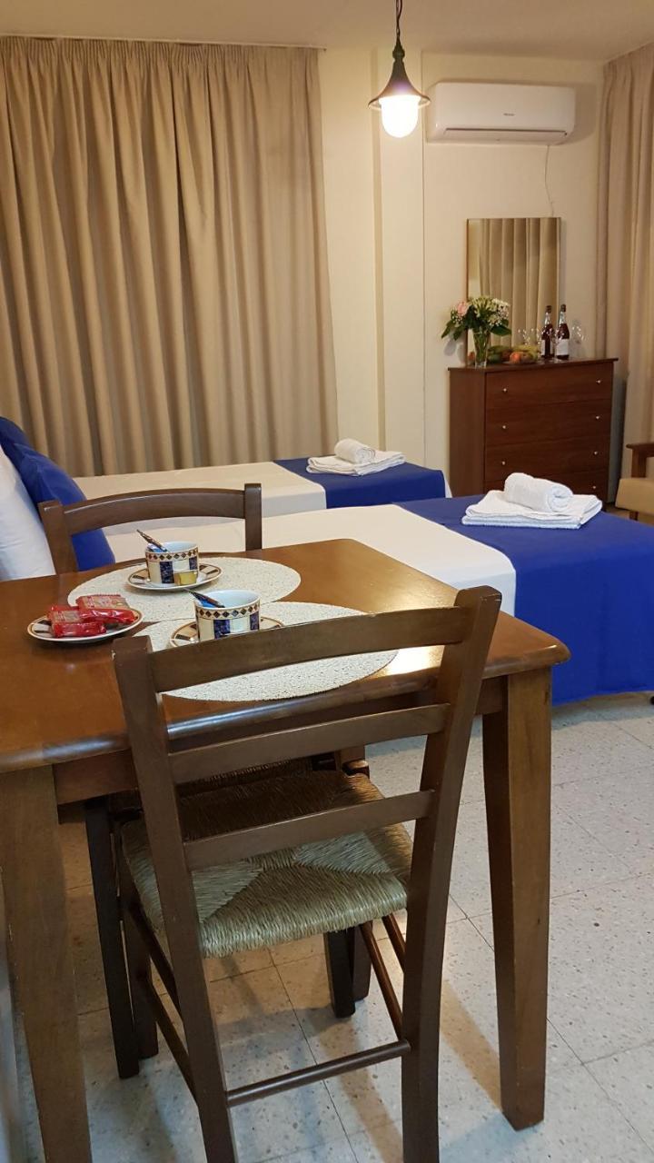 Appartement Estia Vasilis Manoli à Ayía Nápa Extérieur photo